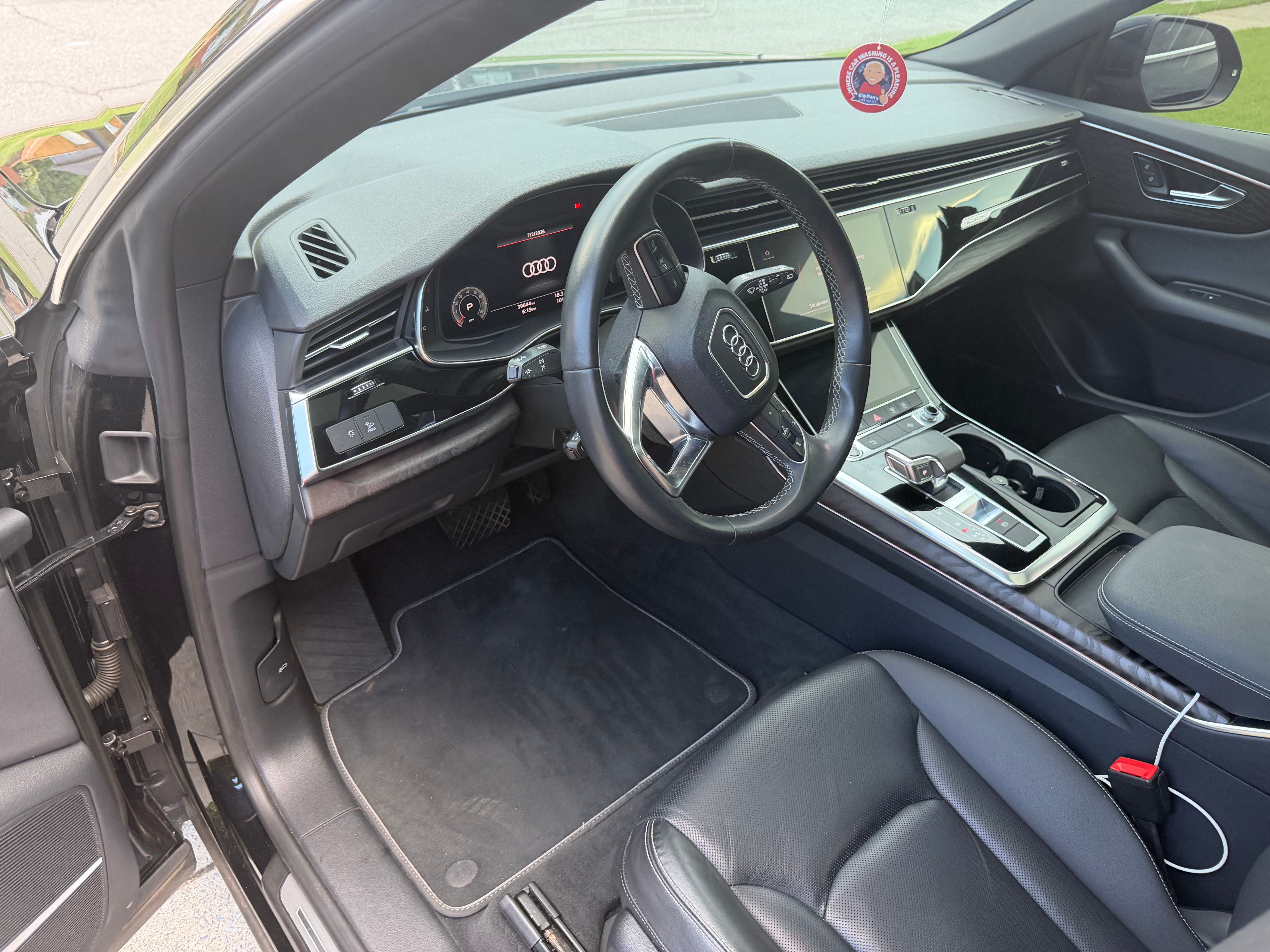 Used 2021 Audi Q8 Premium Plus AWD/4WD image 15
