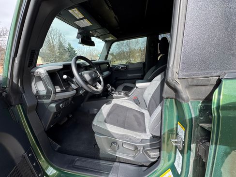 Used 2022 Ford Bronco Big Bend image 12