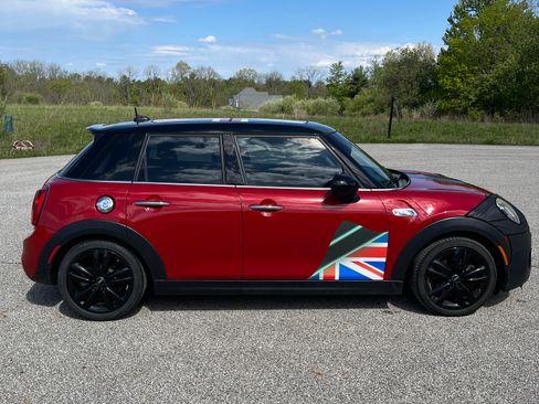 Used 2016 MINI Cooper S FWD image 5