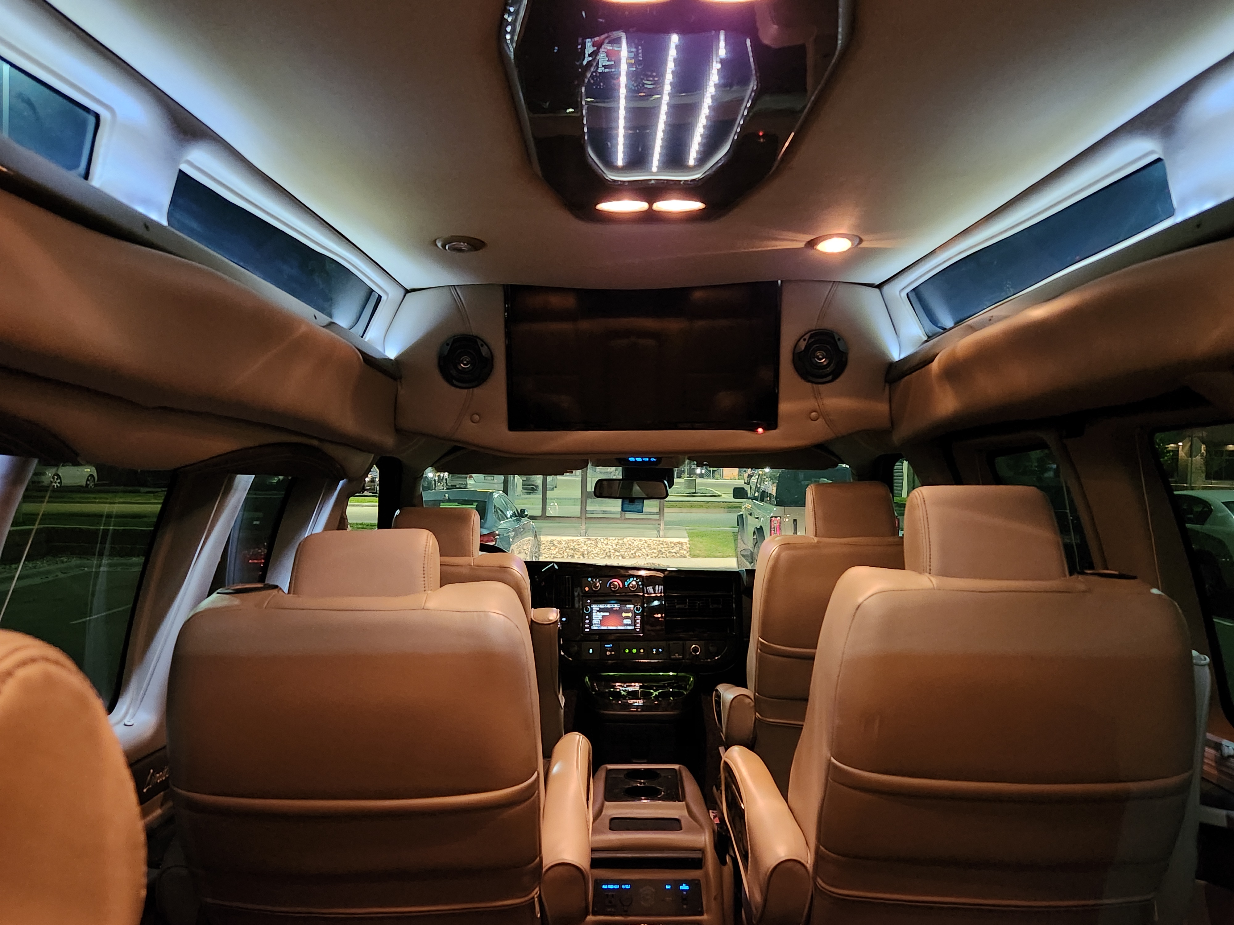 Used 2019 GMC Savana 2500 w/ Enhanced Convenience Package RWD image 25
