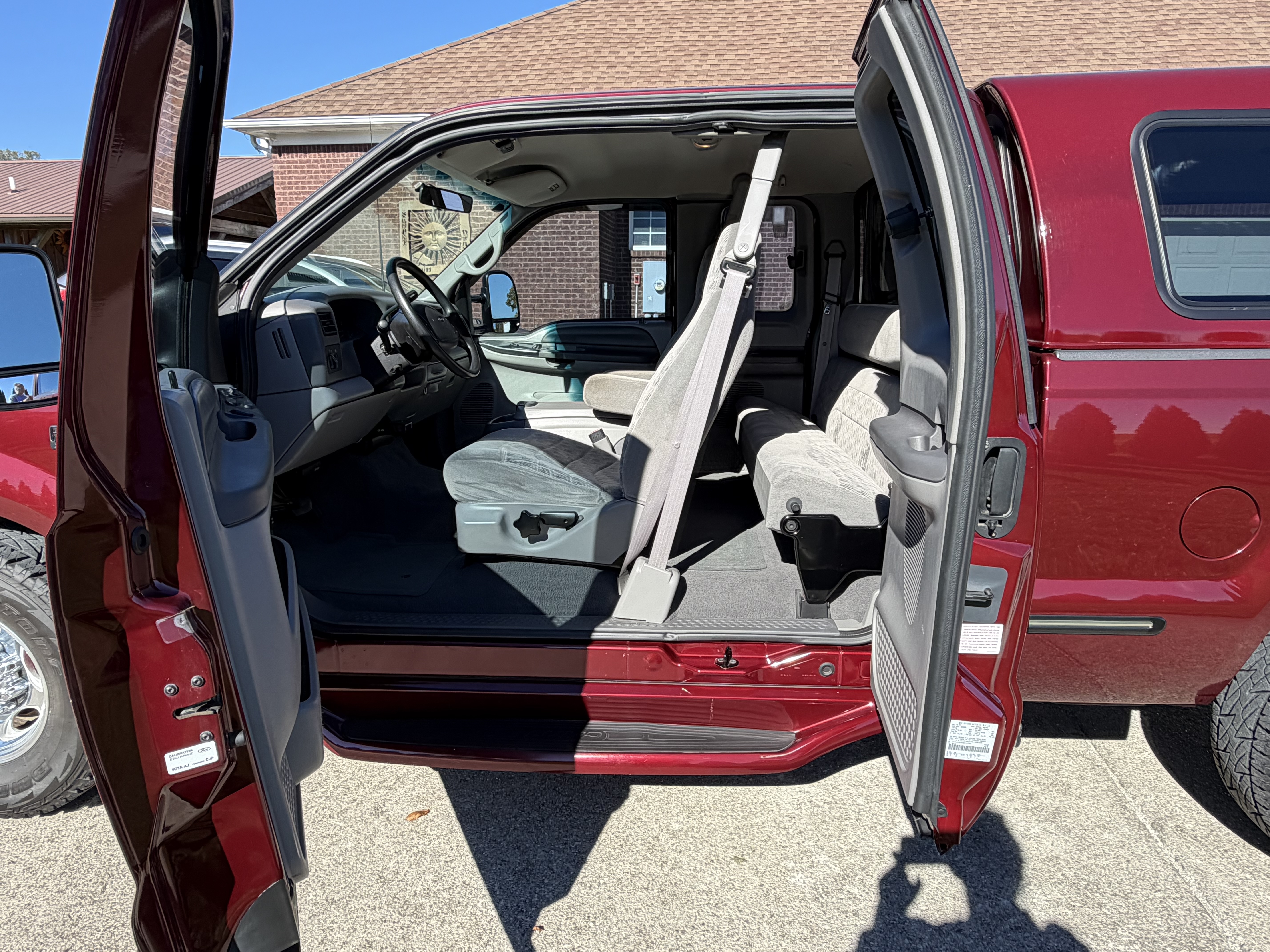 Used 1999 Ford F250 2WD SuperCab Super Duty image 16