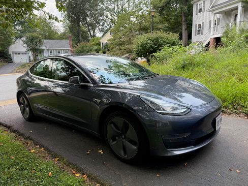 Used 2019 Tesla Model 3 Long Range AWD/4WD image 2