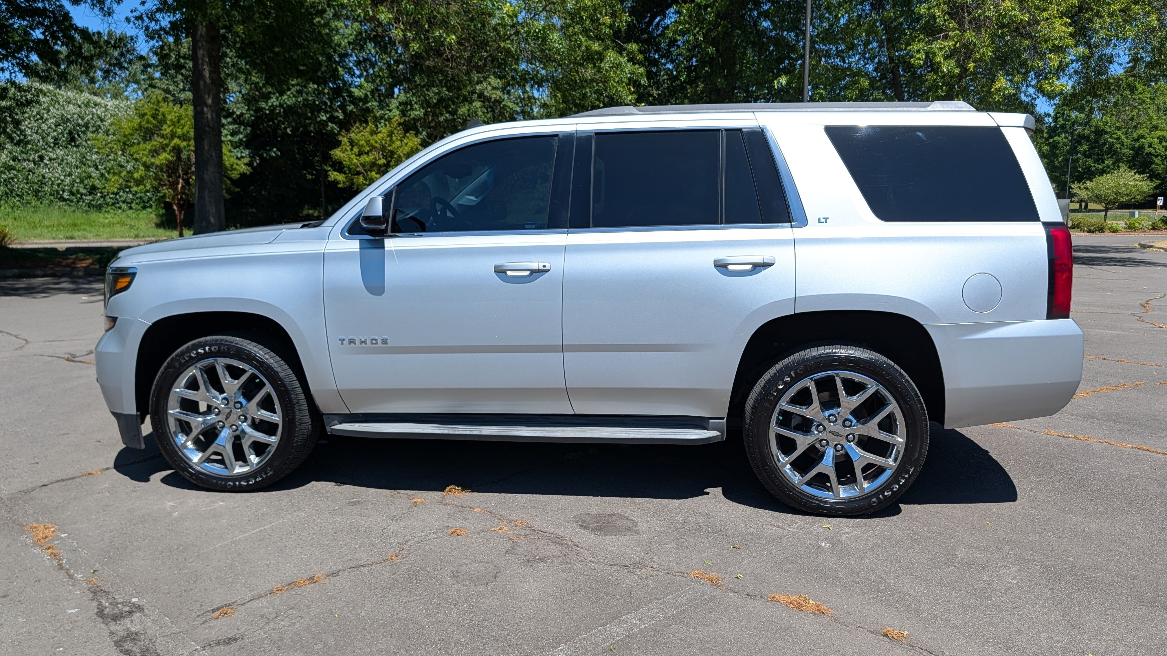 Used 2015 Chevrolet Tahoe LT AWD/4WD image 2