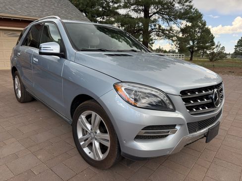 Used 2014 Mercedes-Benz ML 350 BlueTEC 4MATIC image 4