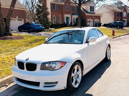 Used 2011 BMW 128i 128i Coupe 2D image 1