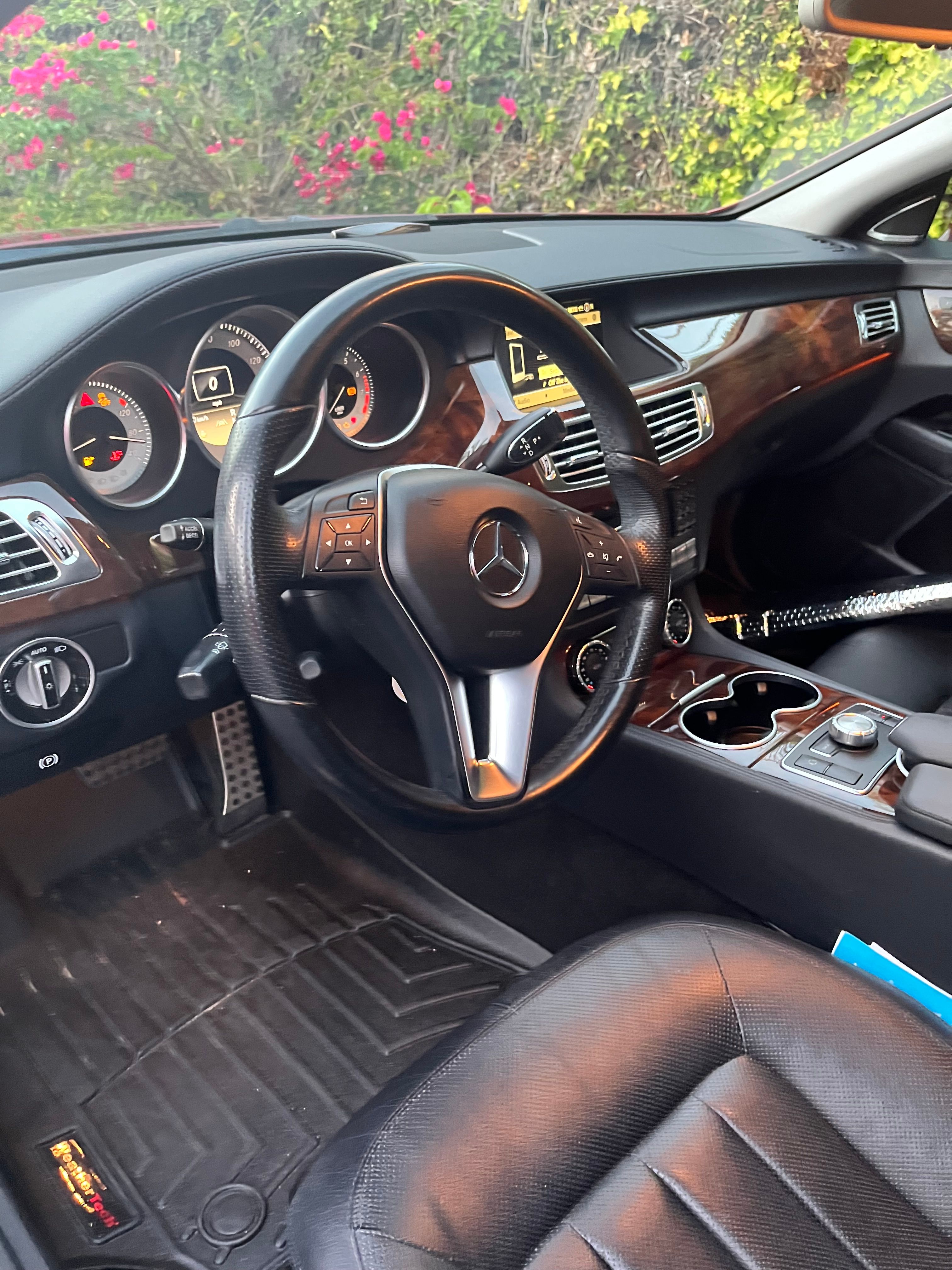 Used 2012 Mercedes-Benz CLS 550 image 8