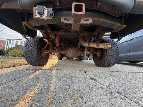 Used 2004 Ford F350 XLT image 22