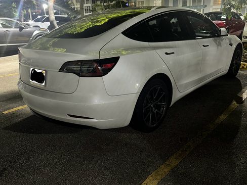 Used 2022 Tesla Model 3 Long Range image 11