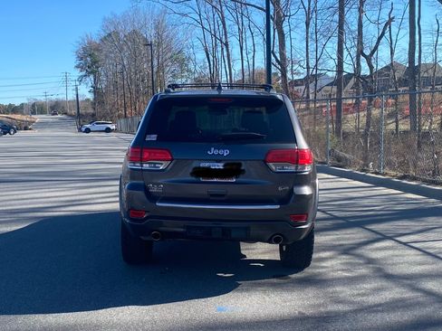 Used 2015 Jeep Grand Cherokee Overland image 4