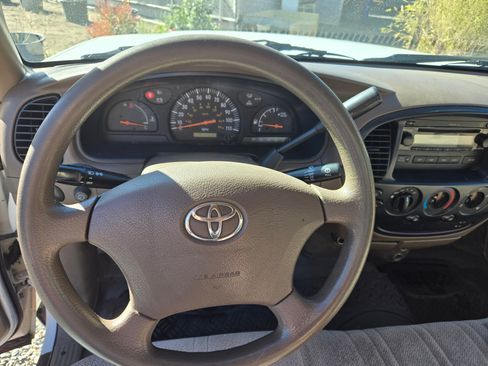 Used 2003 Toyota Tundra 2WD Regular Cab image 9