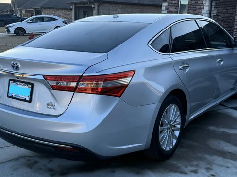 Used 2013 Toyota Avalon XLE Touring image 9