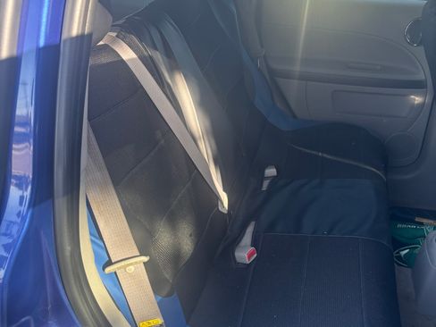 Used 2006 Chevrolet HHR LT image 8