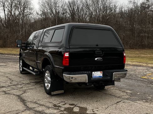 Used 2016 Ford F250 Lariat w/ Lariat Ultimate Package image 9