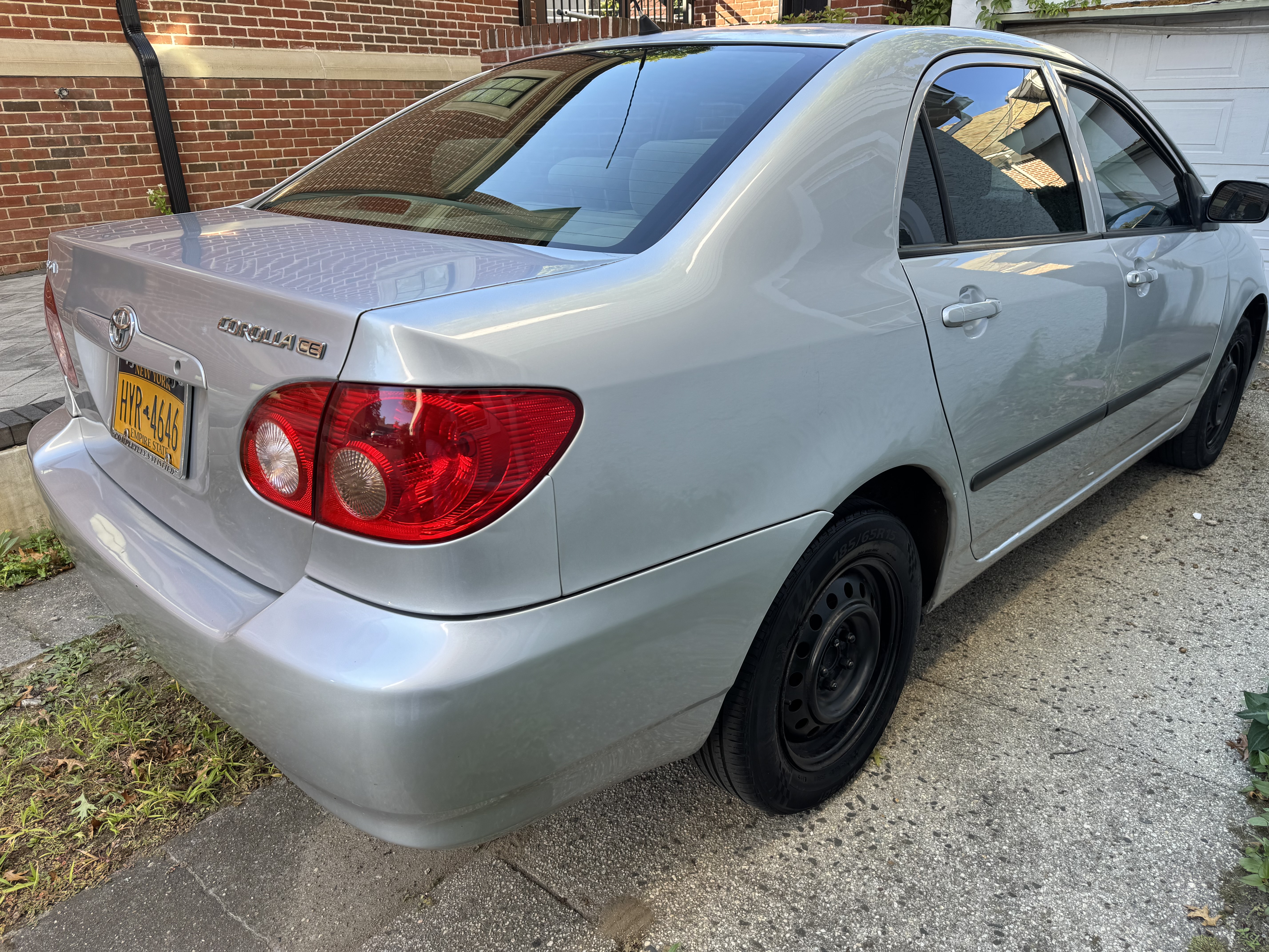 Used 2006 Toyota Corolla CE FWD image 8