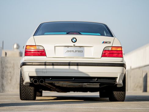 Used 1996 BMW M3 Coupe image 1
