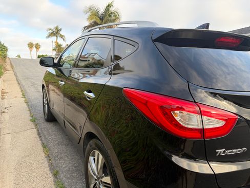 Used 2015 Hyundai Tucson Limited w/ Option Group 03 FWD image 5