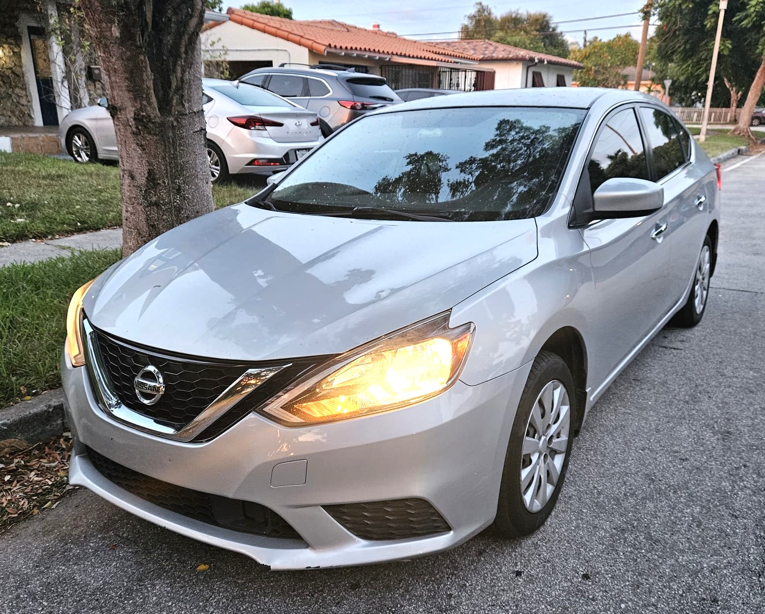 Used 2019 Nissan Sentra S FWD image 6