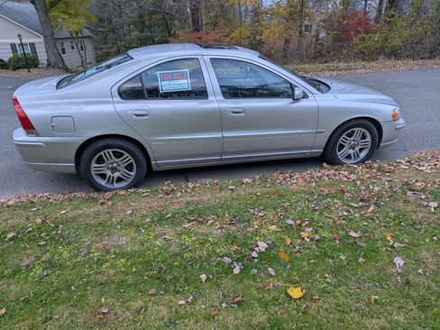 Used 2006 Volvo S60 2.5T image 4