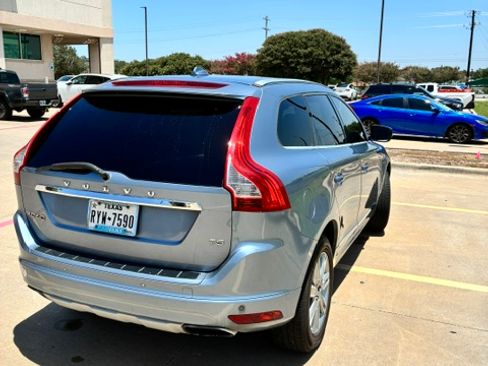 Used 2017 Volvo XC60 T5 Inscription w/ Advanced Package FWD image 4