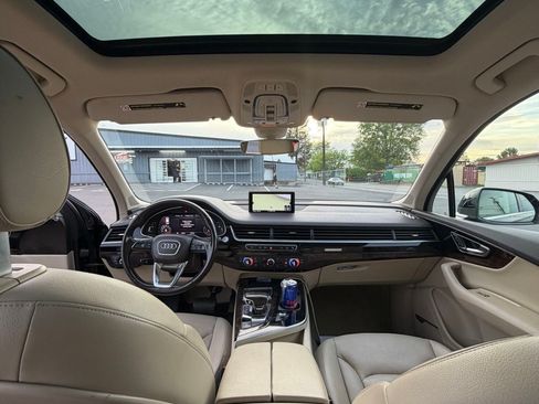 Used 2017 Audi Q7 3.0T Premium Plus AWD/4WD image 11