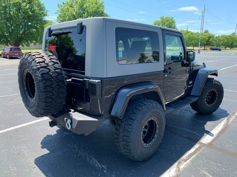 Used 2008 Jeep Wrangler Sahara w/ PWR Convenience Group AWD/4WD image 6