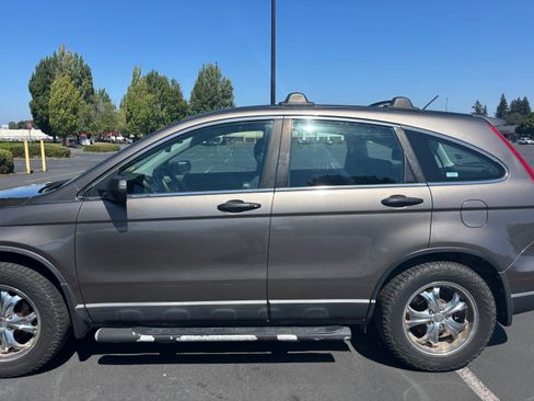 Used 2009 Honda CR-V LX image 4