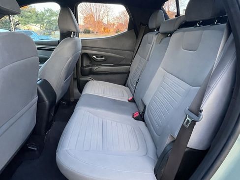 Used 2022 Hyundai Santa Cruz SEL w/ Activity Package image 12