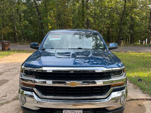 Used 2017 Chevrolet Silverado 1500 LT w/ All Star Edition AWD/4WD image 1