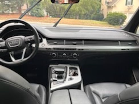 Used 2019 Audi Q7 2.0T Premium w/ Convenience Package image 22