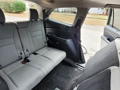 Used 2016 Honda Pilot Touring image 15