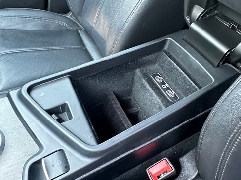 Used 2019 Alfa Romeo Stelvio Ti image 19