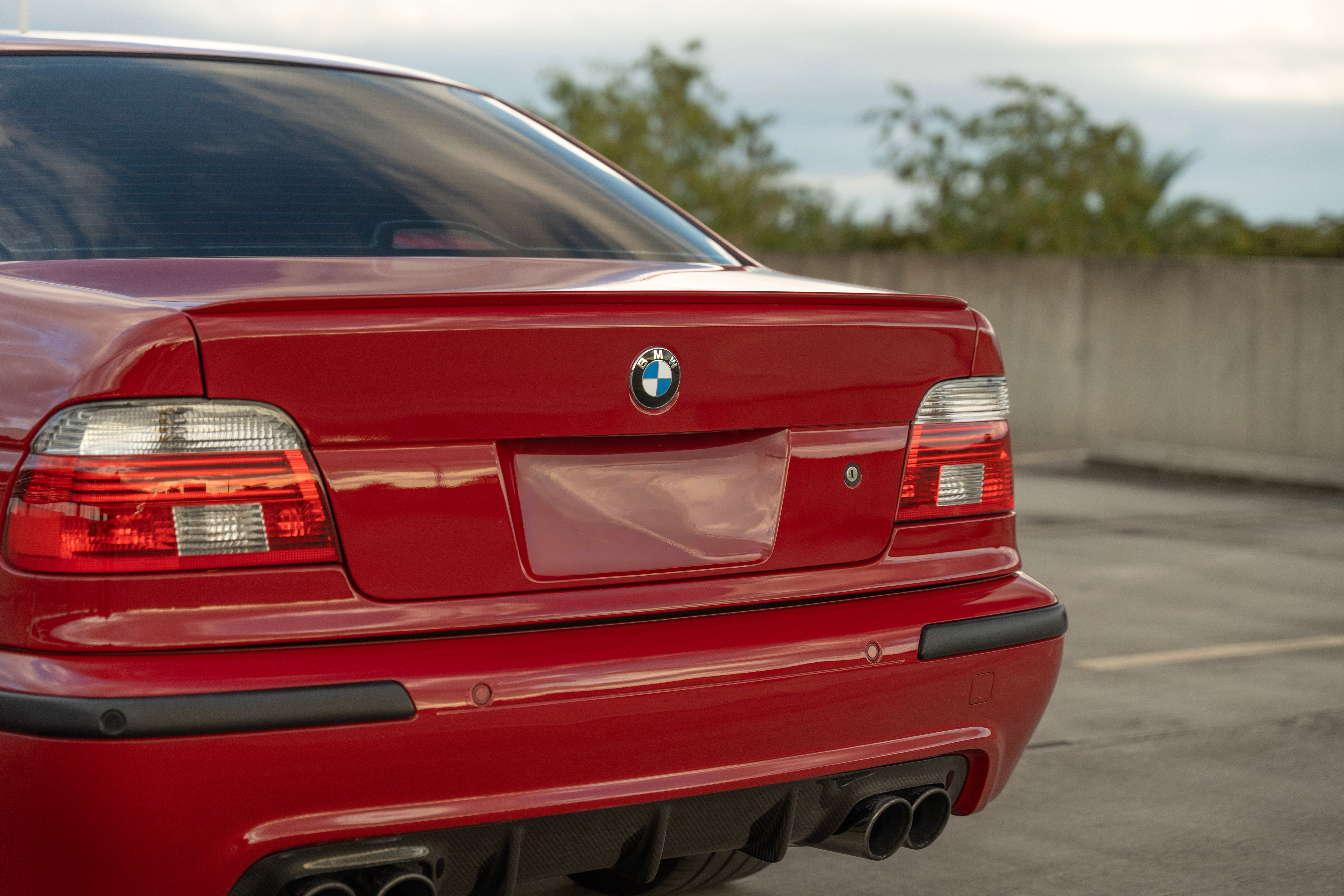 Used 2002 BMW M5 RWD image 9