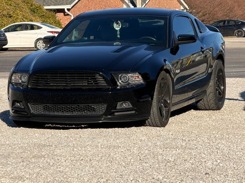 Used 2014 Ford Mustang GT Premium RWD image 6