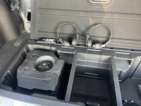 Used 2013 INFINITI JX35 FWD w/ Premium Pkg image 18