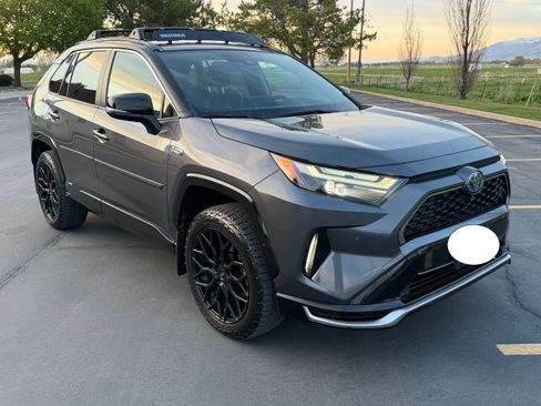 Used 2022 Toyota RAV4 XSE w/ Premium Package AWD/4WD image 24