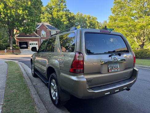 Used 2008 Toyota 4Runner Sport RWD image 12