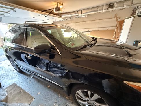 Used 2015 INFINITI QX60 AWD w/ Deluxe Touring Package image 5