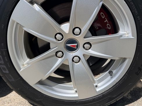Used 2005 Pontiac GTO RWD image 11