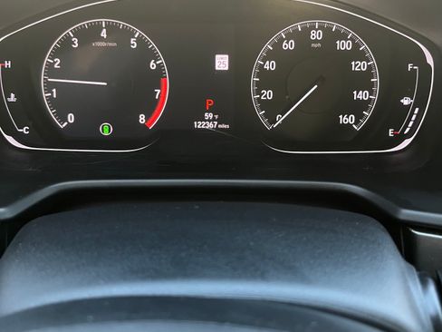 Used 2018 Honda Accord LX image 6