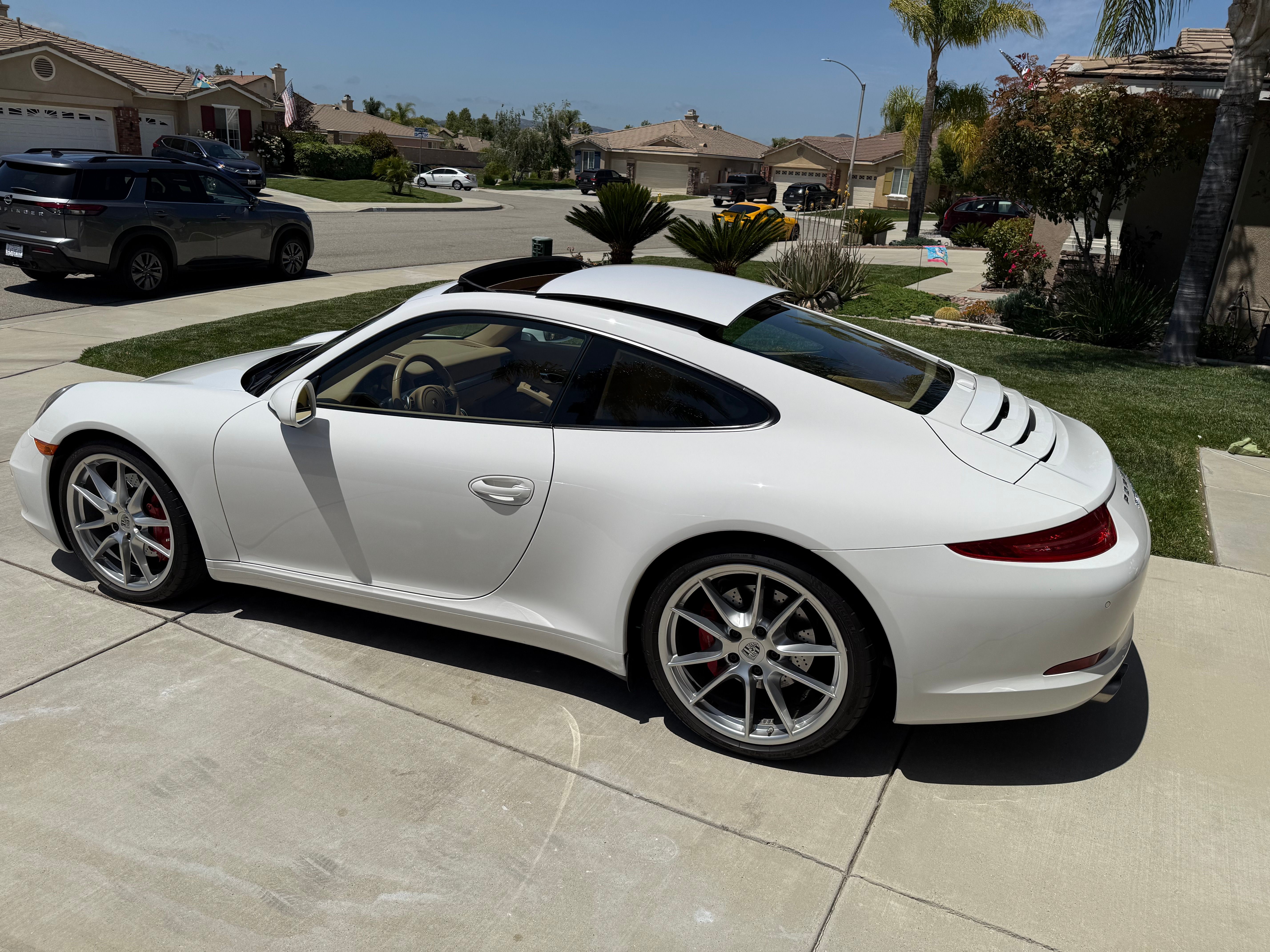 Used 2012 Porsche 911 Carrera S RWD image 1