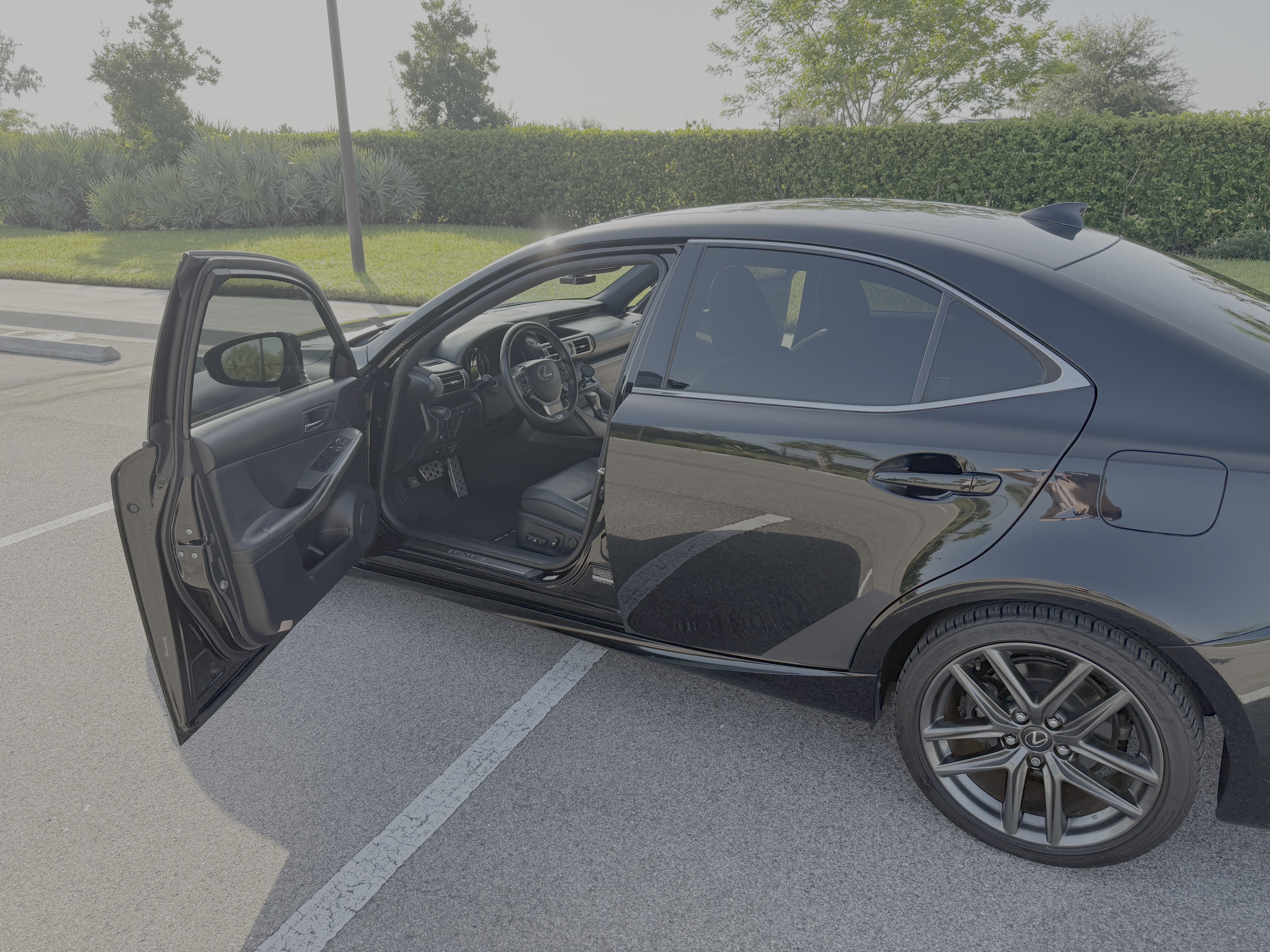Used 2015 Lexus IS 250 w/ F-Sport Package RWD image 10