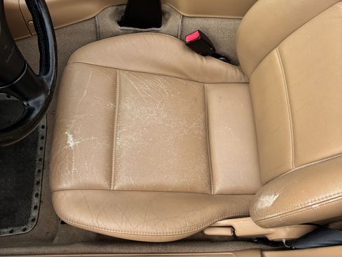 Used 1999 MAZDA MX-5 Miata RWD image 14