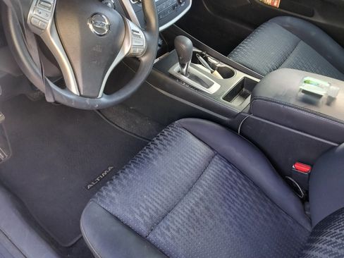 Used 2016 Nissan Altima 2.5 S w/ Power Driver Seat Package image 14