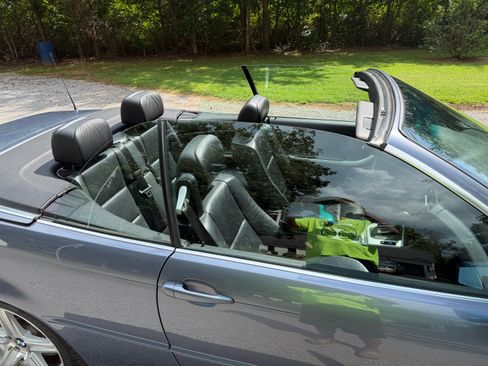 Used 2004 BMW 330Ci Convertible RWD image 17