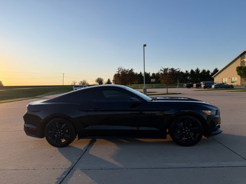 Used 2016 Ford Mustang Premium w/ Ecoboost Performance Package RWD image 6