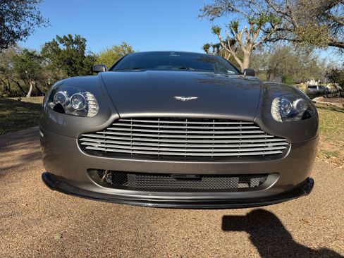Used 2006 Aston Martin V8 Vantage Coupe 2D image 12