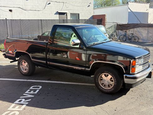 Used 1993 Chevrolet Silverado 1500 2WD Regular Cab image 6