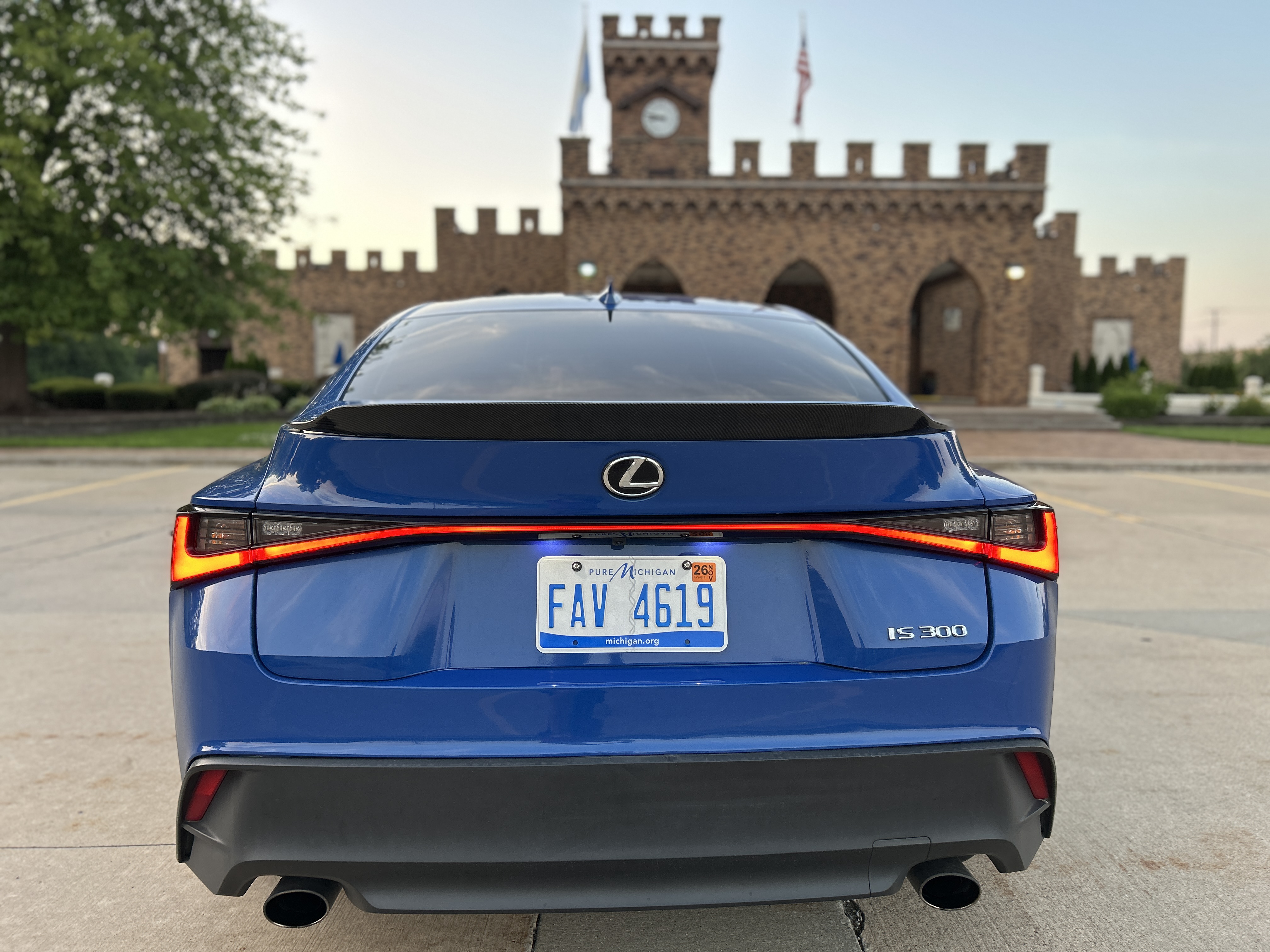 Used 2021 Lexus IS 300 w/ Accessory Package RWD image 8