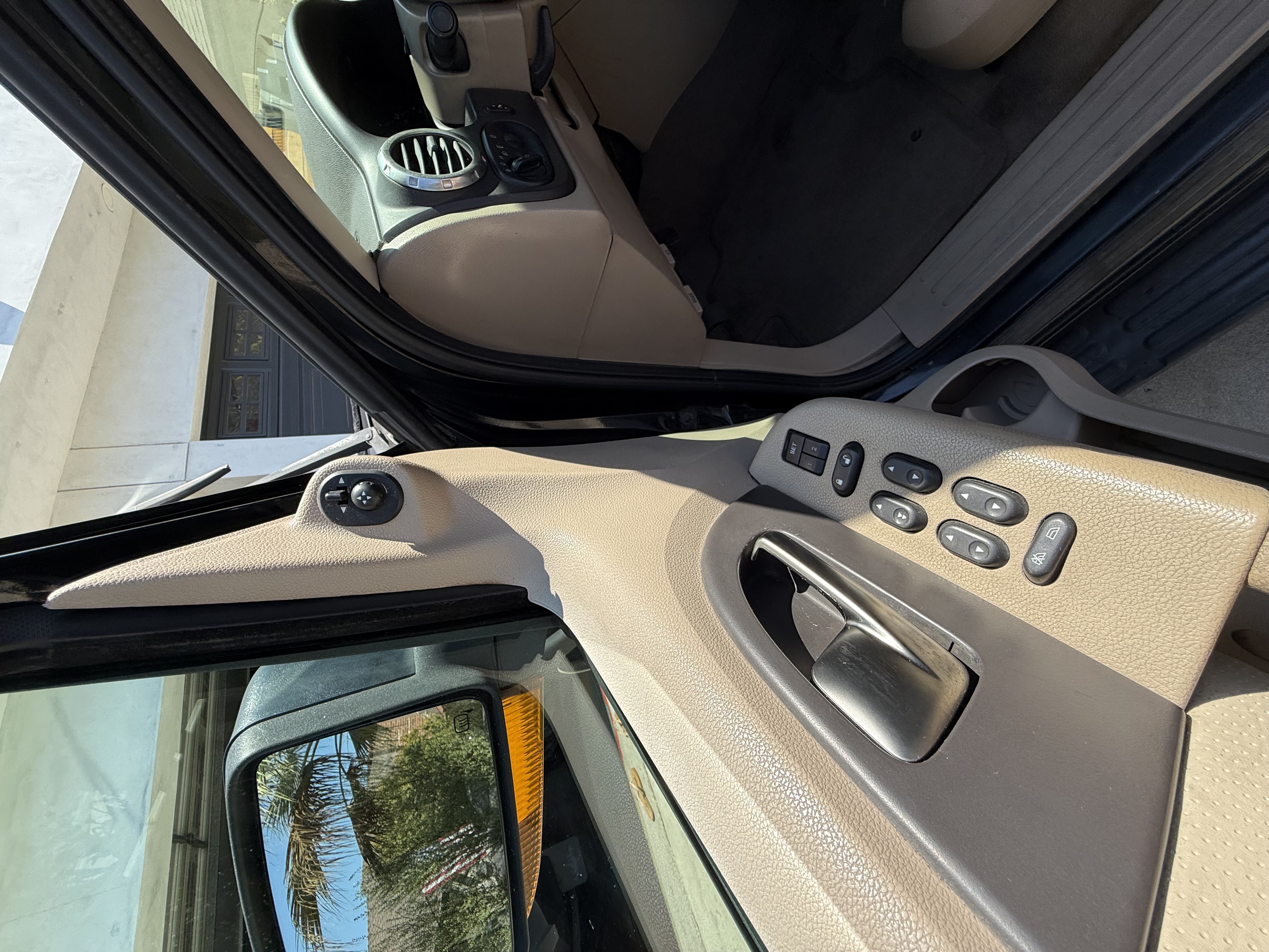 Used 2003 Ford Expedition Eddie Bauer RWD image 14