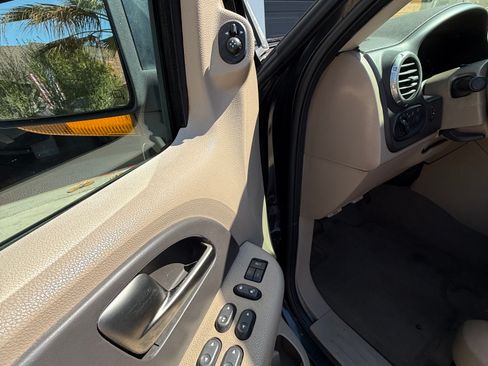 Used 2003 Ford Expedition Eddie Bauer RWD image 14